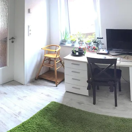 Ferienwohnung, Tambach-dietharz, Cleaning Included Apartment *