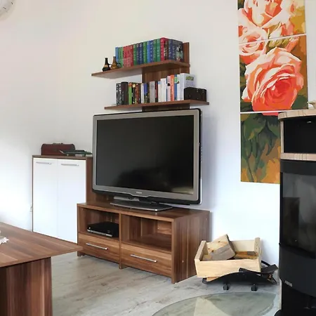 Apartment Ferienwohnung, Tambach-dietharz, Cleaning Included Tambach-Dietharz