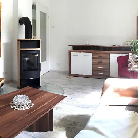 Ferienwohnung, Tambach-dietharz, Cleaning Included